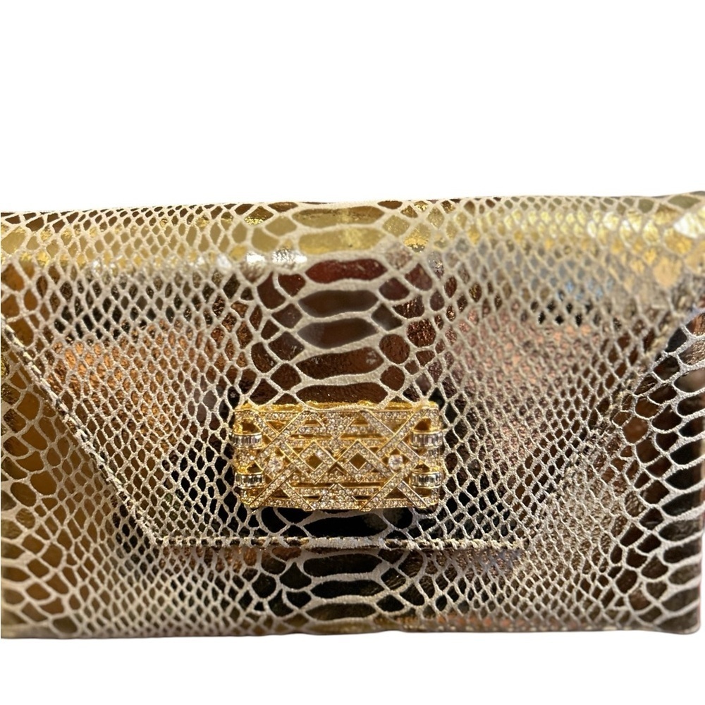 Gold Snake Embossed Crossbody Shoulder Bag‎ Flap Closure